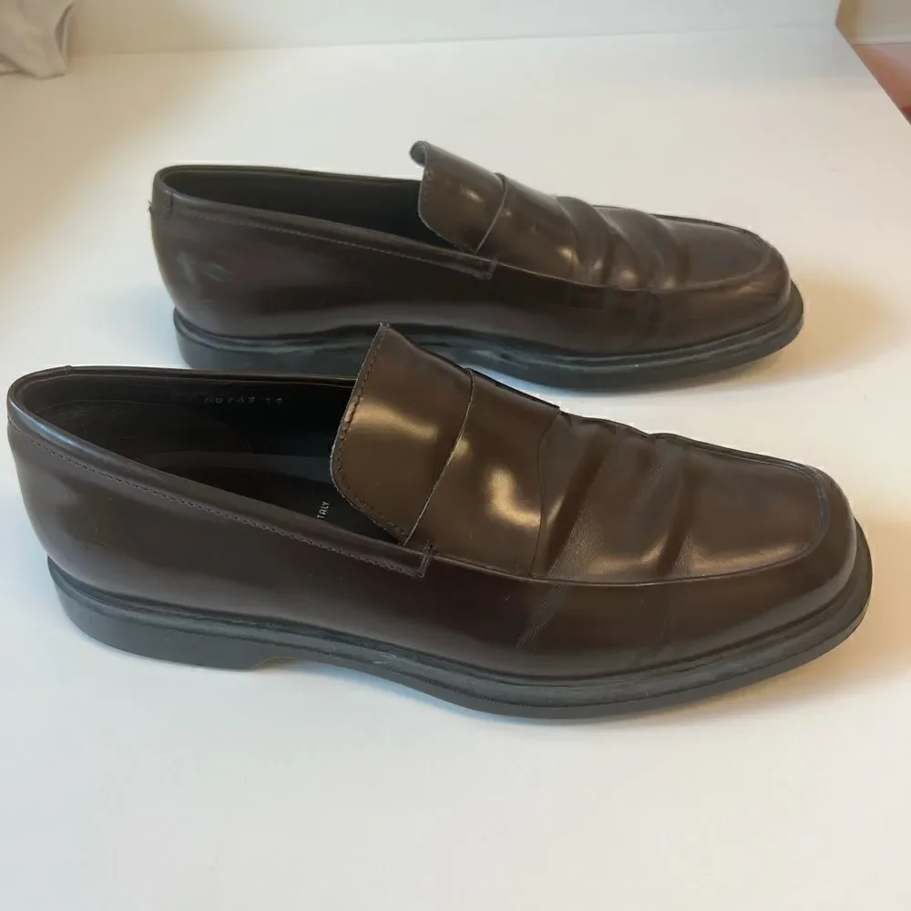 - Prada Men’s Loafer. Excellent Condition. Size 13